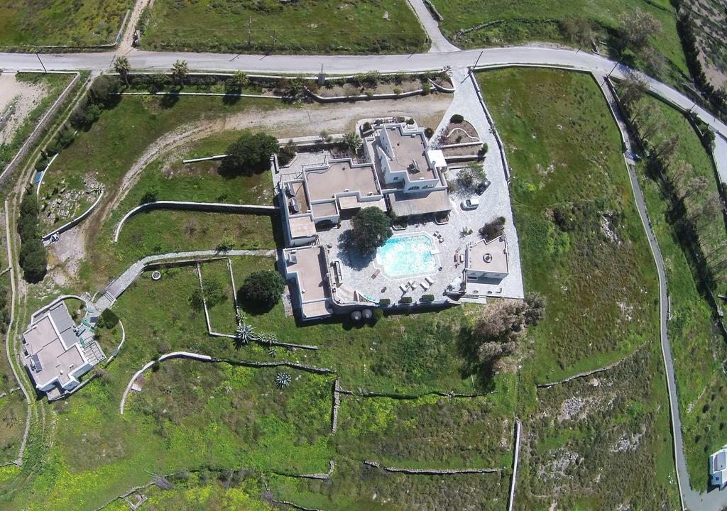 Krotiri Arokaria Hideaway Suites المظهر الخارجي الصورة
