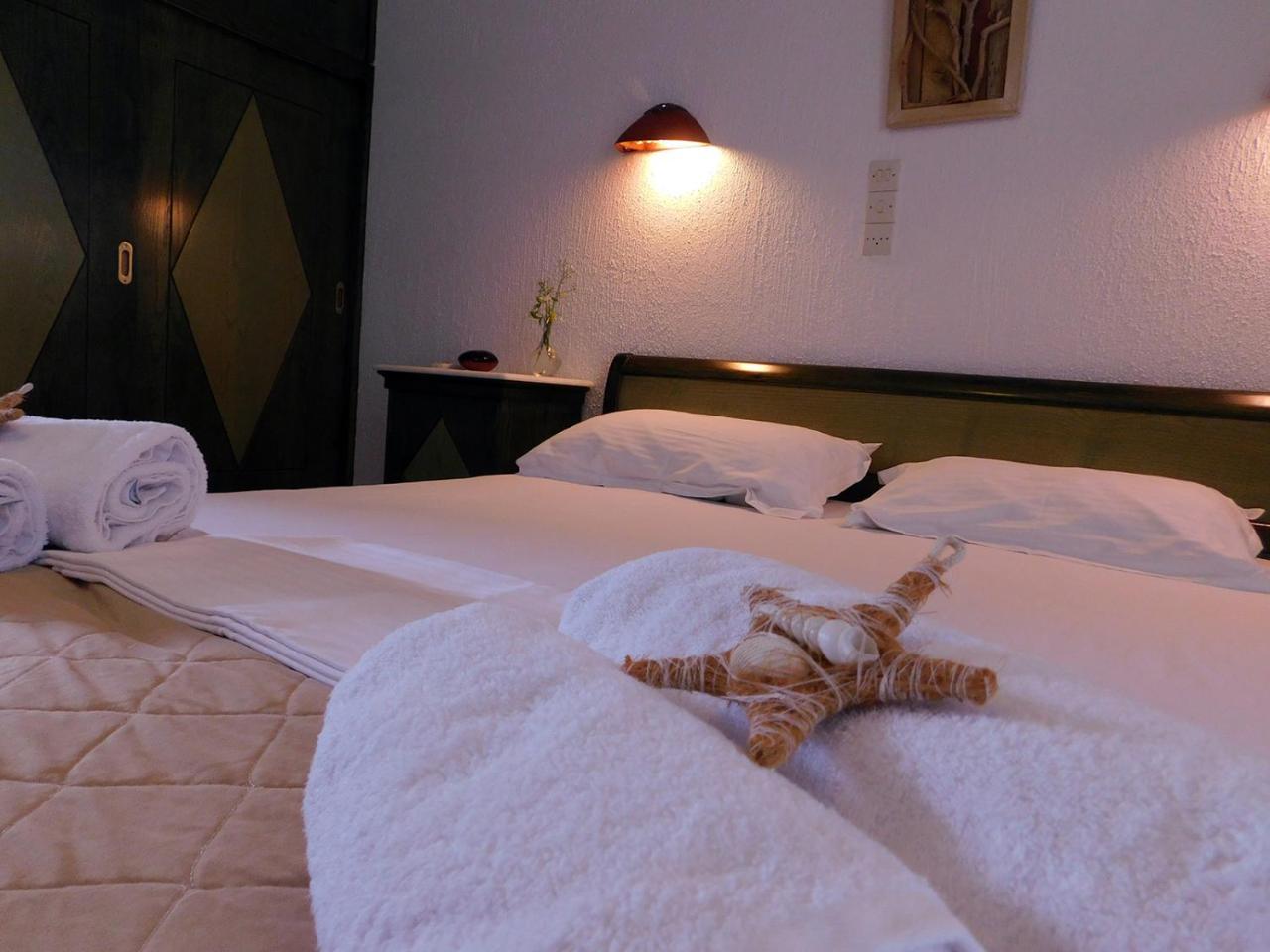 Krotiri Arokaria Hideaway Suites المظهر الخارجي الصورة