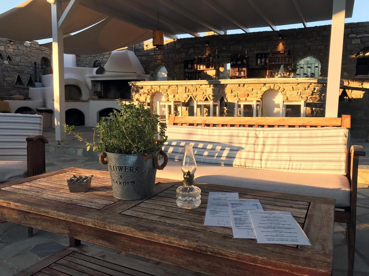 Krotiri Arokaria Hideaway Suites المظهر الخارجي الصورة