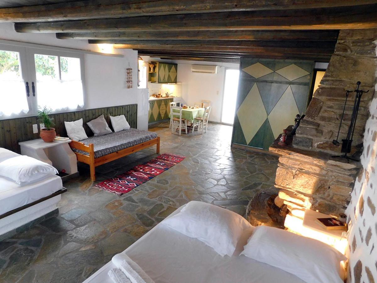 Krotiri Arokaria Hideaway Suites المظهر الخارجي الصورة